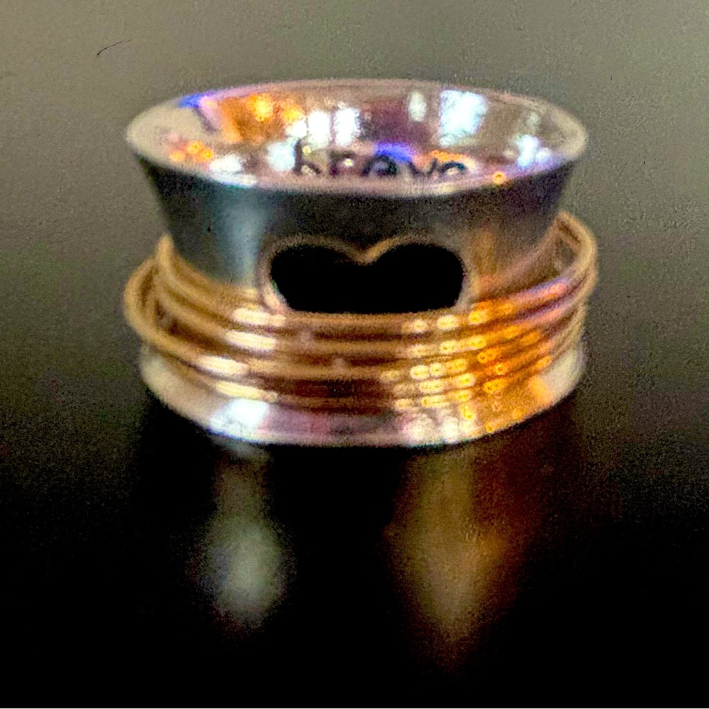 Lisa Leonard ring